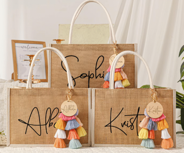 Personalized Bridesmaid Gift Bag with charm,Custom Burlap gift Bag,Beach tote bag,Bachelorette Party Bag, Bridesmaid Proposal Gift,Beach Bag