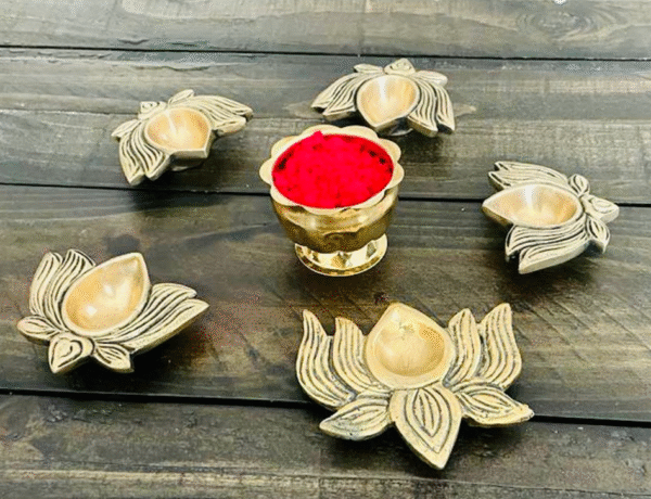 Agal Vilakku | Brass Karthiga Agal | Lakshmi Diya | Lotus shape Brass Diyas